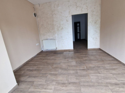 Bucur Obor - Sos. Mihai Bravu spatiu comercial 25 mp vitrina 4 ml, trafic intens
