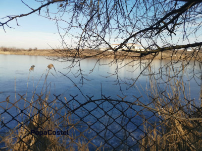 Moara Vlasiei teren 1333 mp deschidere 16 m la lac, utilitati, acces rapid A3