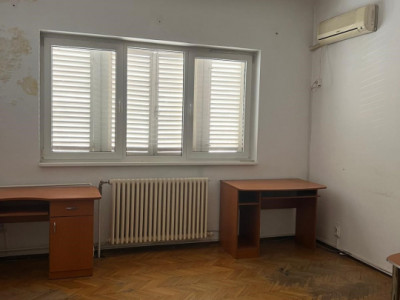 Gara de Nord - Plevnei 3 camere decomandat parter 81 mp + pivnita + pod