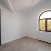 Otopeni central - Calea Bucurestilor (DN1) vila P+2 cu 7 camere 6 bai, parcare imaginea mica 4 Otopeni central - Calea Bucurestilor (DN1) vila P+2 cu 7 camere 6 bai, parcare thumb 4